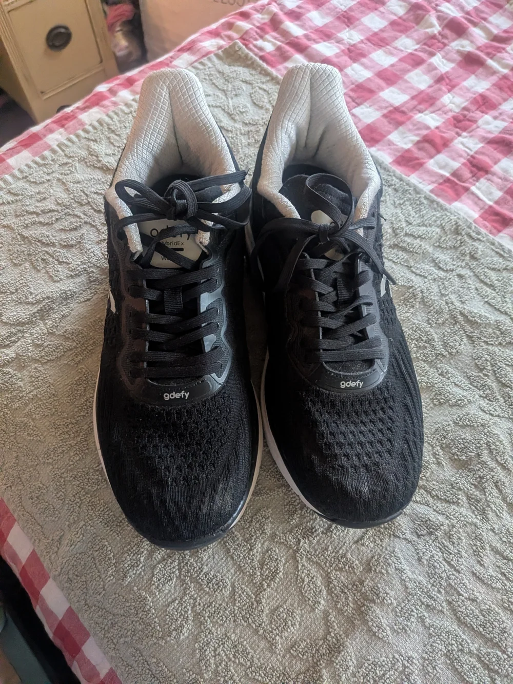 HybridEx Women's Black Athletic Running Shoes with White Midsole